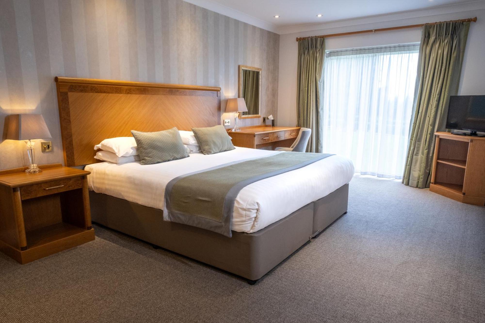 Dale Hill Hotel Ticehurst Room photo