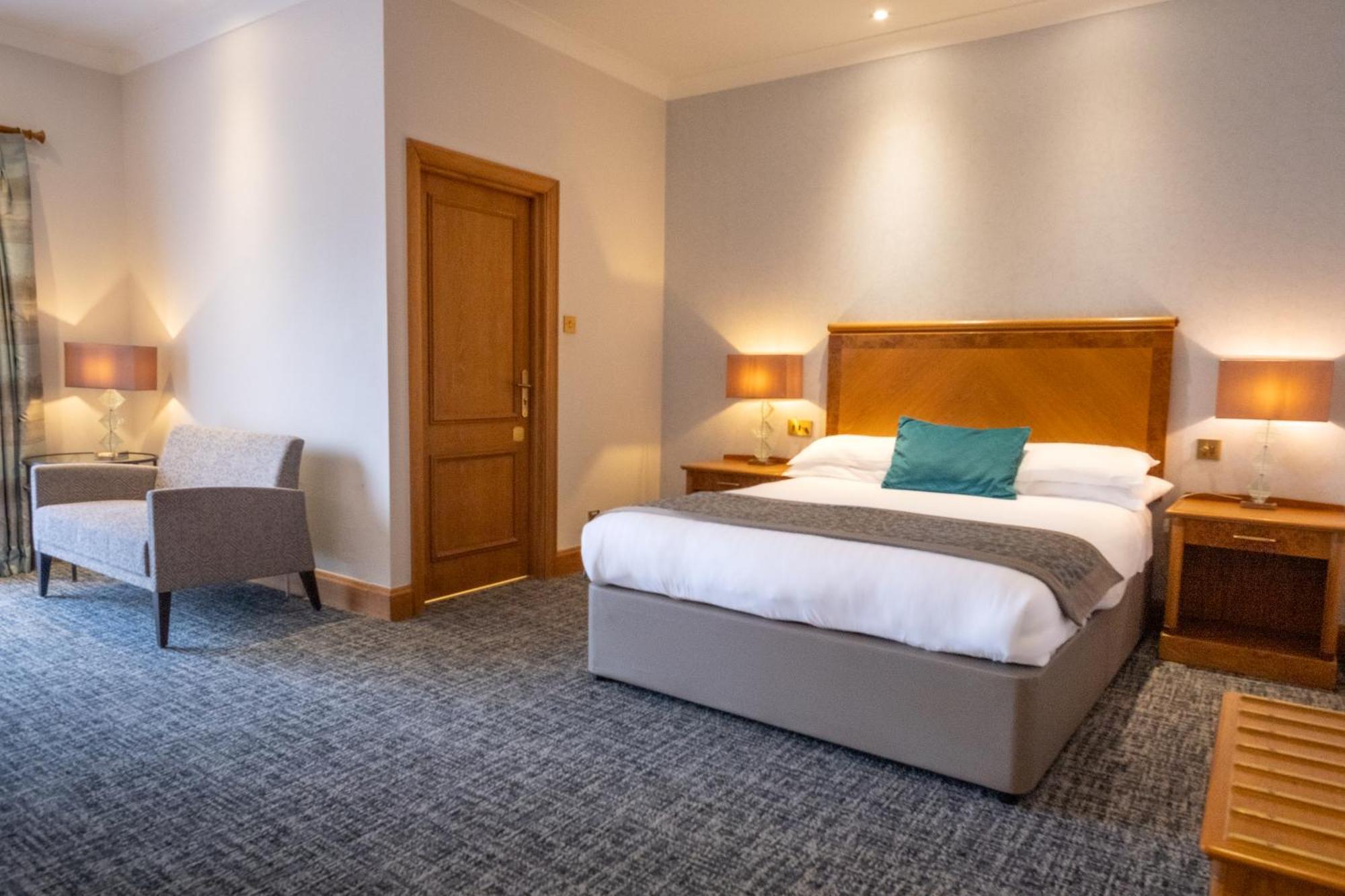 Dale Hill Hotel Ticehurst Room photo
